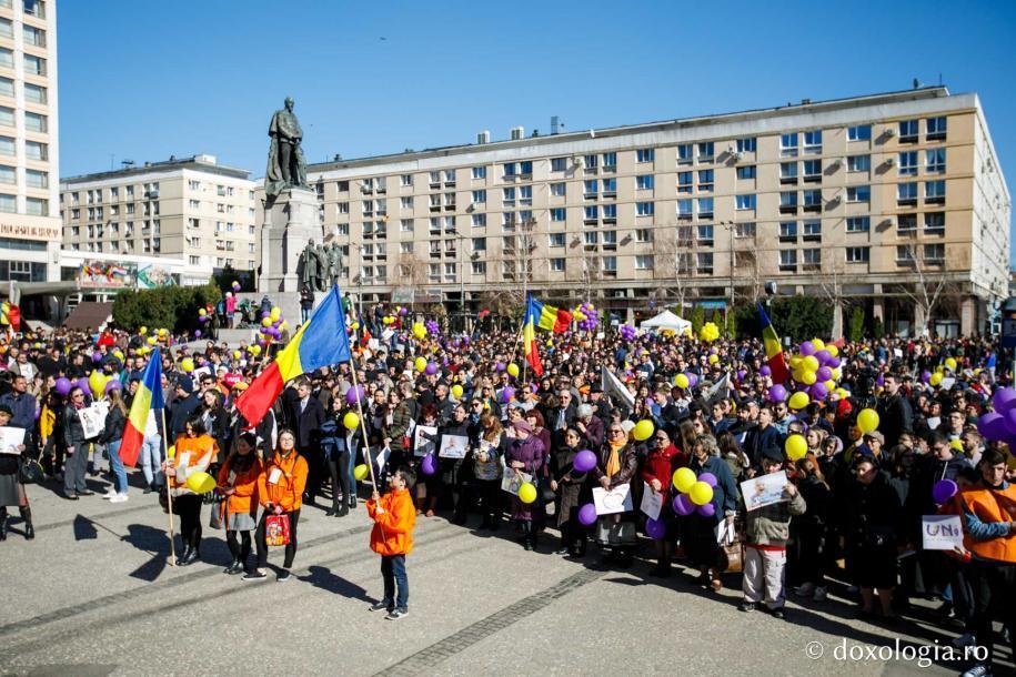Marșul pentru viață, Iași, 2019 / foto: Silviu Cluci